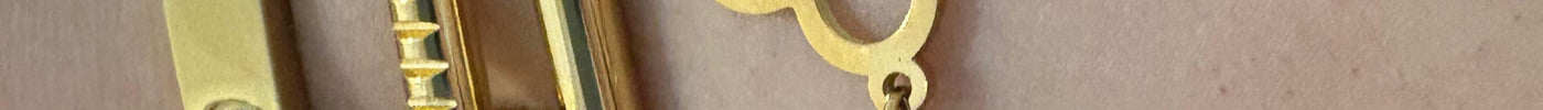 Was ist der unterschied zwischen Armband und Armreif?